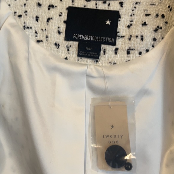 Cream & Black Short Career Jacket, Short sleeve - Picture 5 of 7